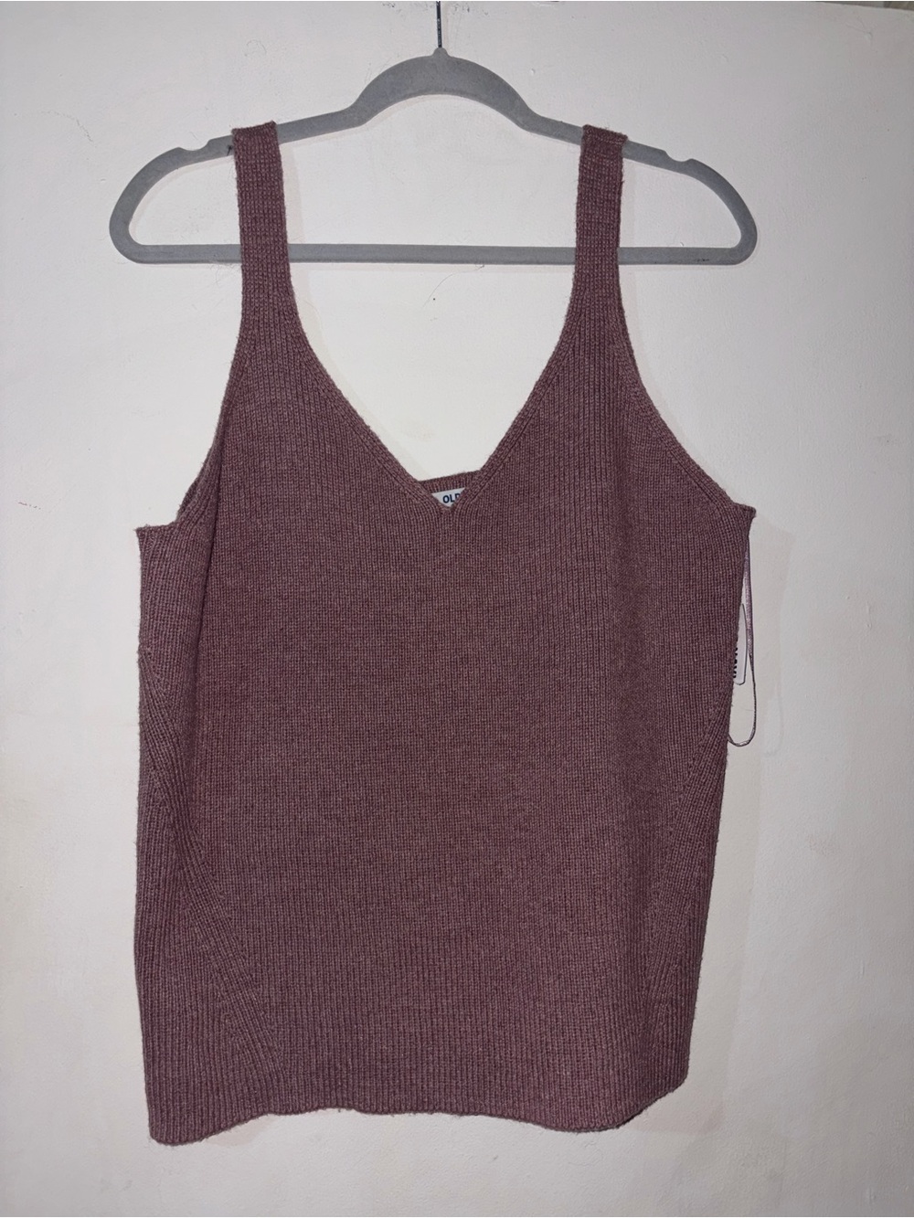 NWT Old Navy Mauve Knit V-Neck Tank Top